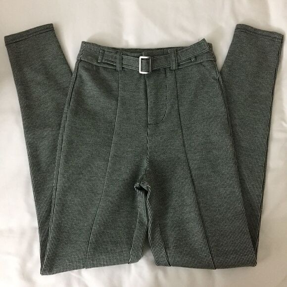 Stradivarius Checkered Print Trousers - Picture 5 of 8